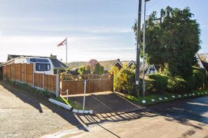 Photo 51- click for photo gallery